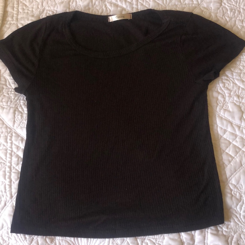 Black crop top